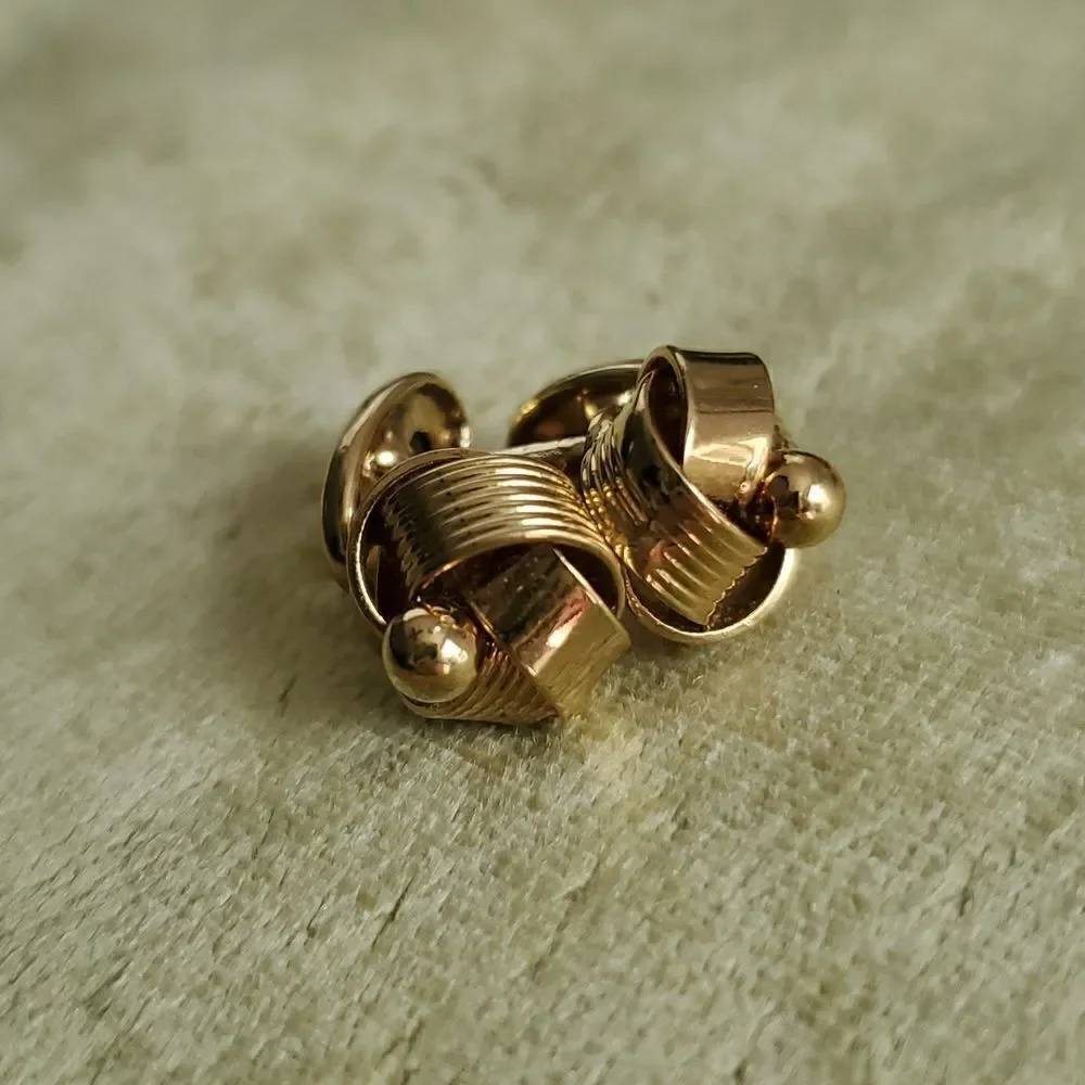 Pierre Cardin | Gold Tone Knot Cufflinks